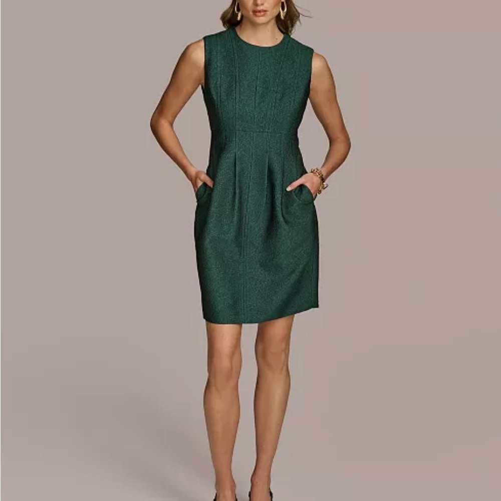 Elegant Green Sleeveless Dress